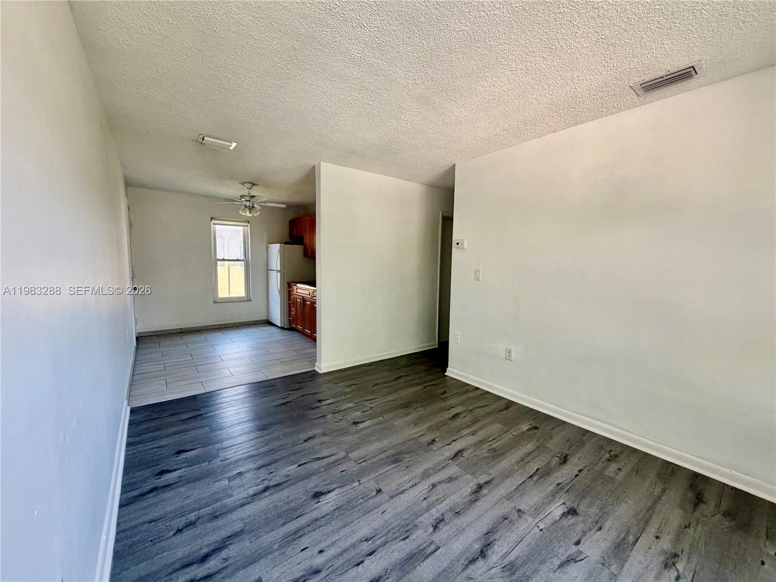 1305 NW 4th St #3, Miami FL 33125