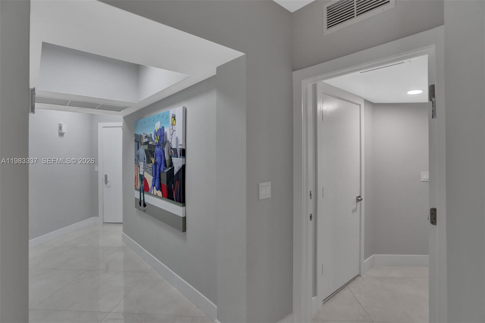 20000 E Country Club Dr #211, Aventura FL 33180