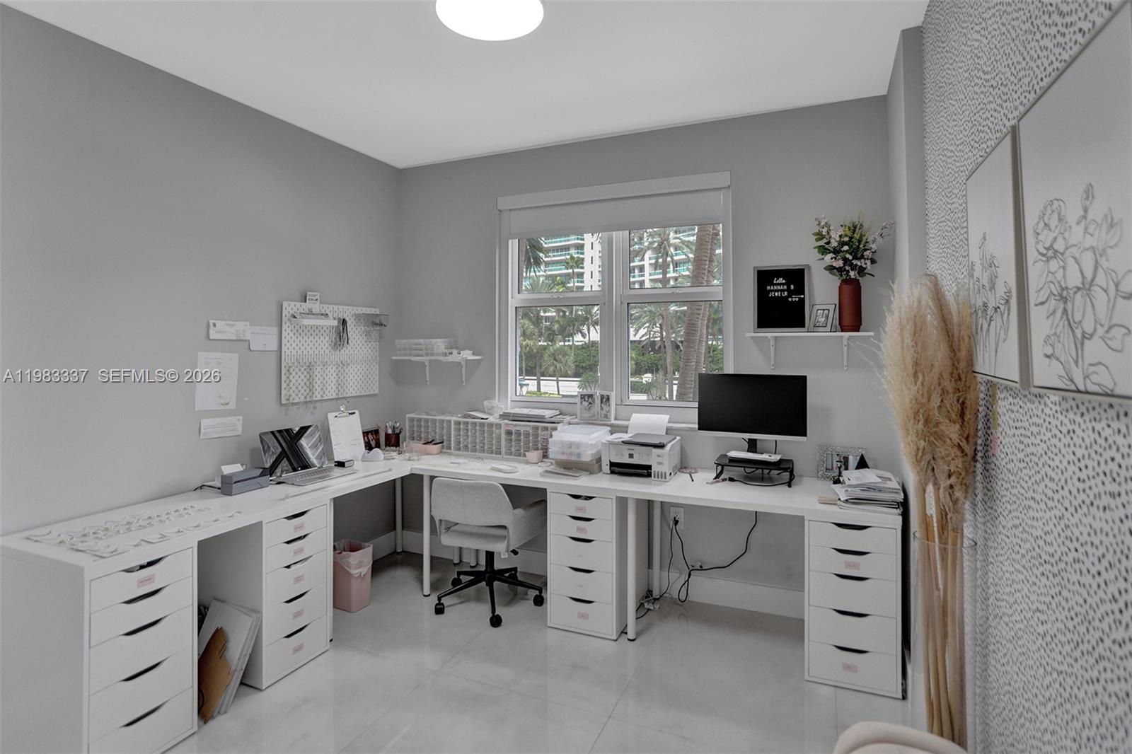 20000 E Country Club Dr #211, Aventura FL 33180