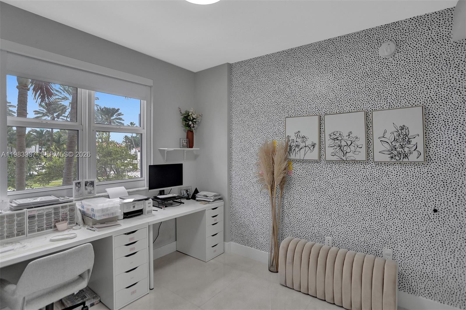 20000 E Country Club Dr #211, Aventura FL 33180