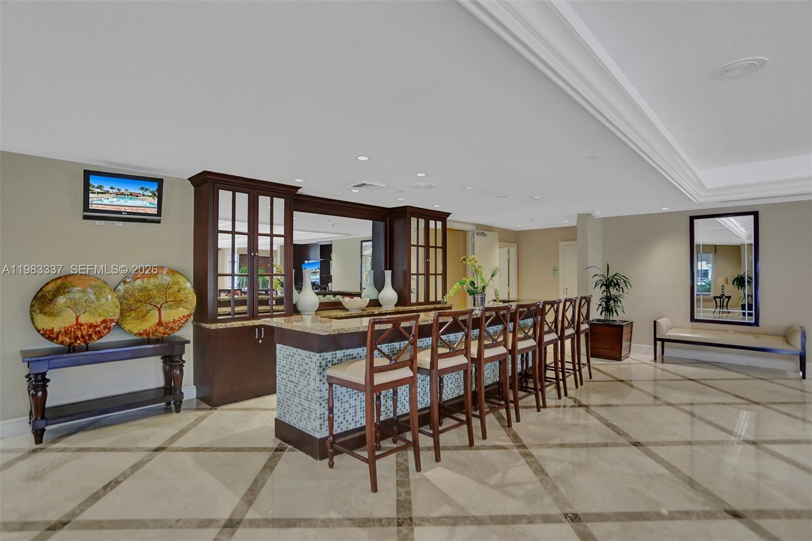 20000 E Country Club Dr #211, Aventura FL 33180