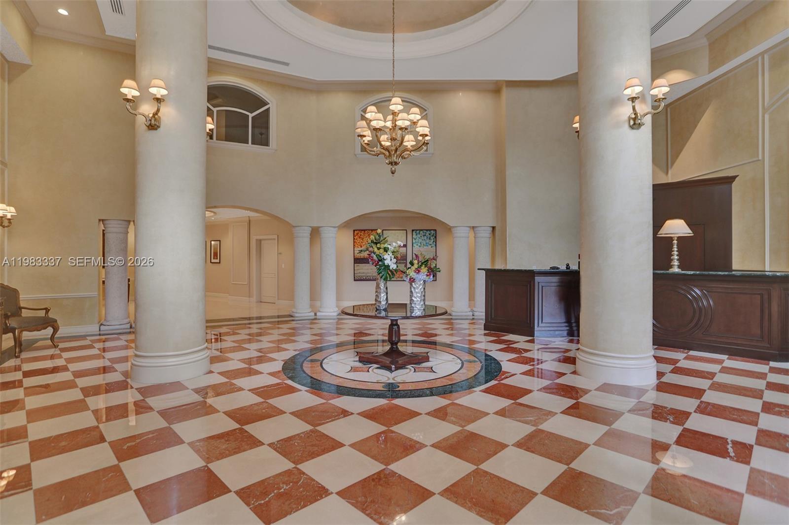 20000 E Country Club Dr #211, Aventura FL 33180