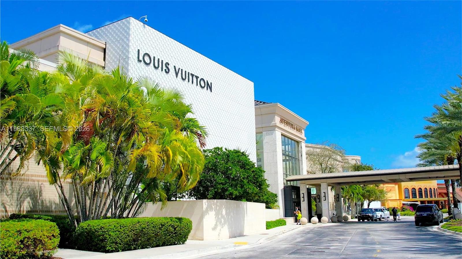 20000 E Country Club Dr #211, Aventura FL 33180