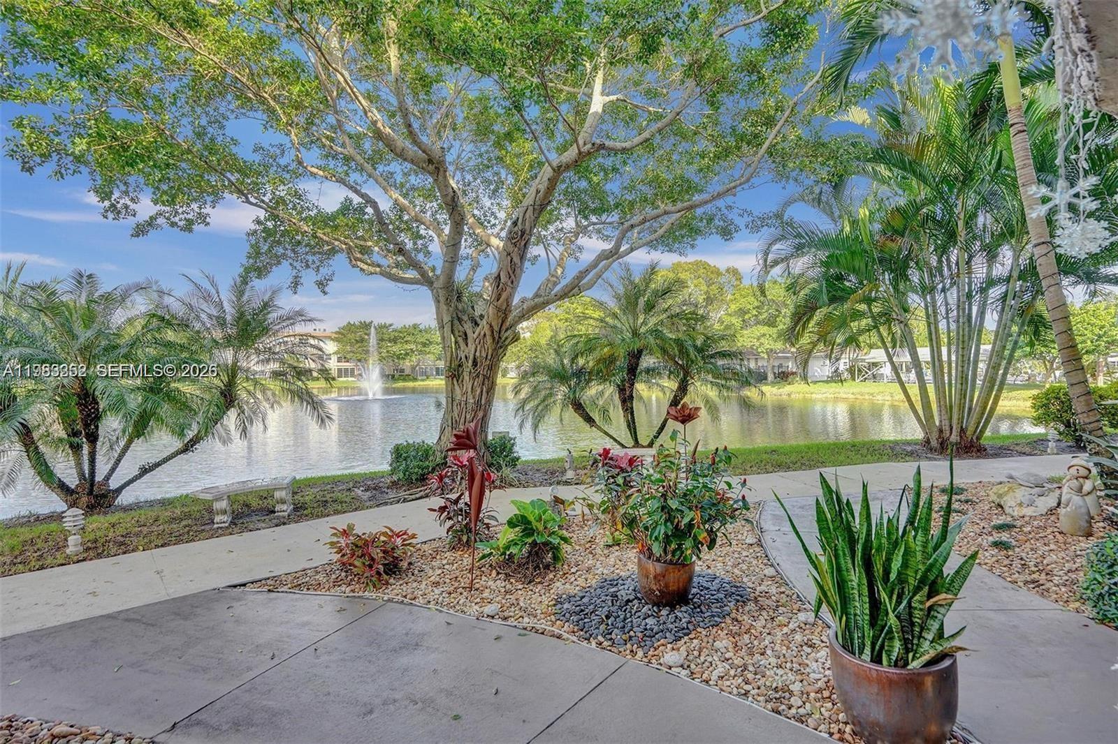 3530 NW 52nd Ave #509, Lauderdale Lakes FL 33319