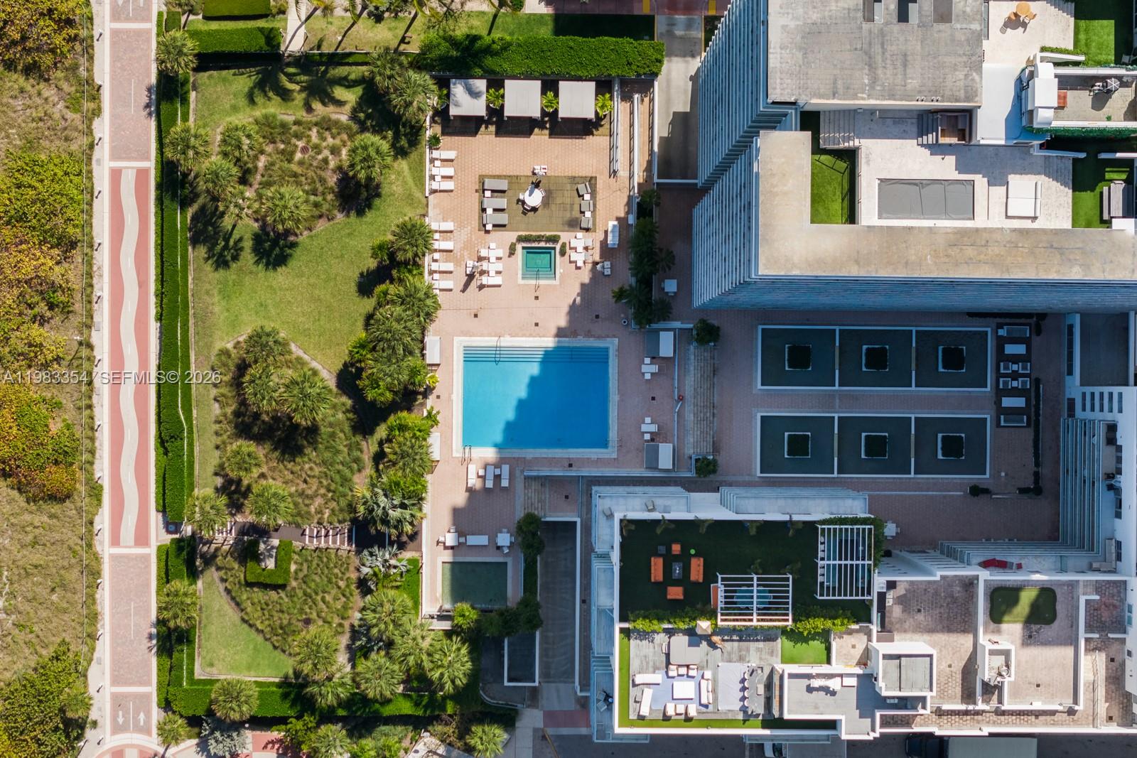 3737 Collins Ave #S-803, Miami Beach FL 33140