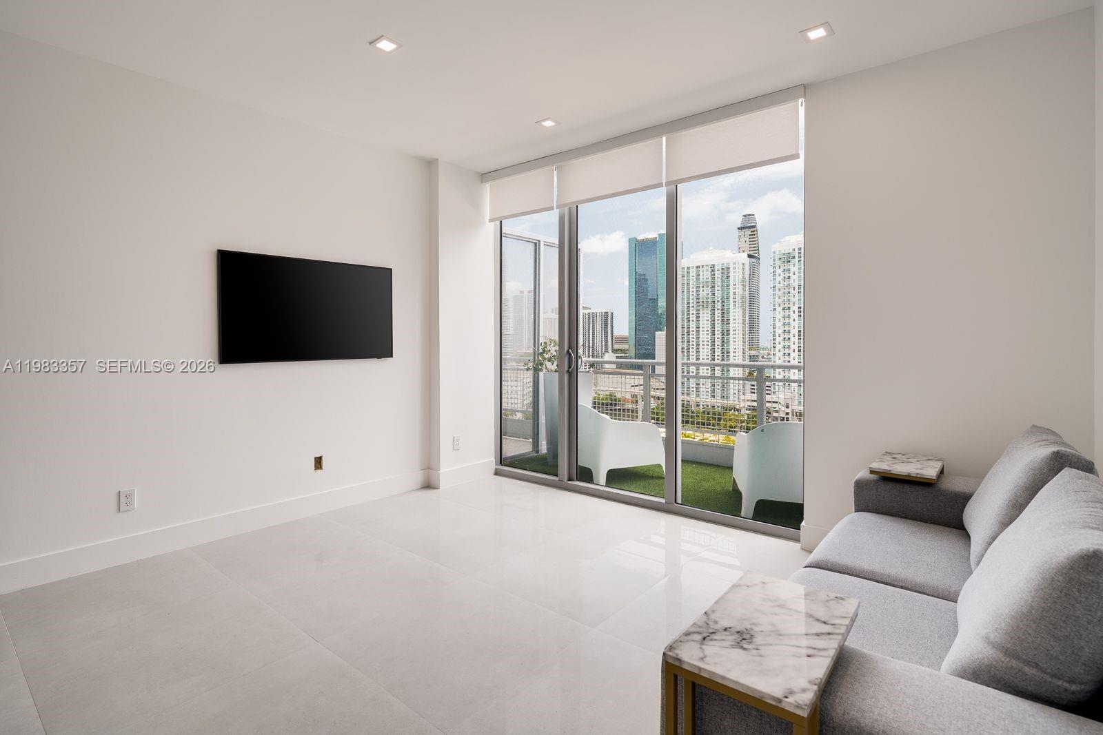 690 SW 1st Ct #2312, Miami FL 33130