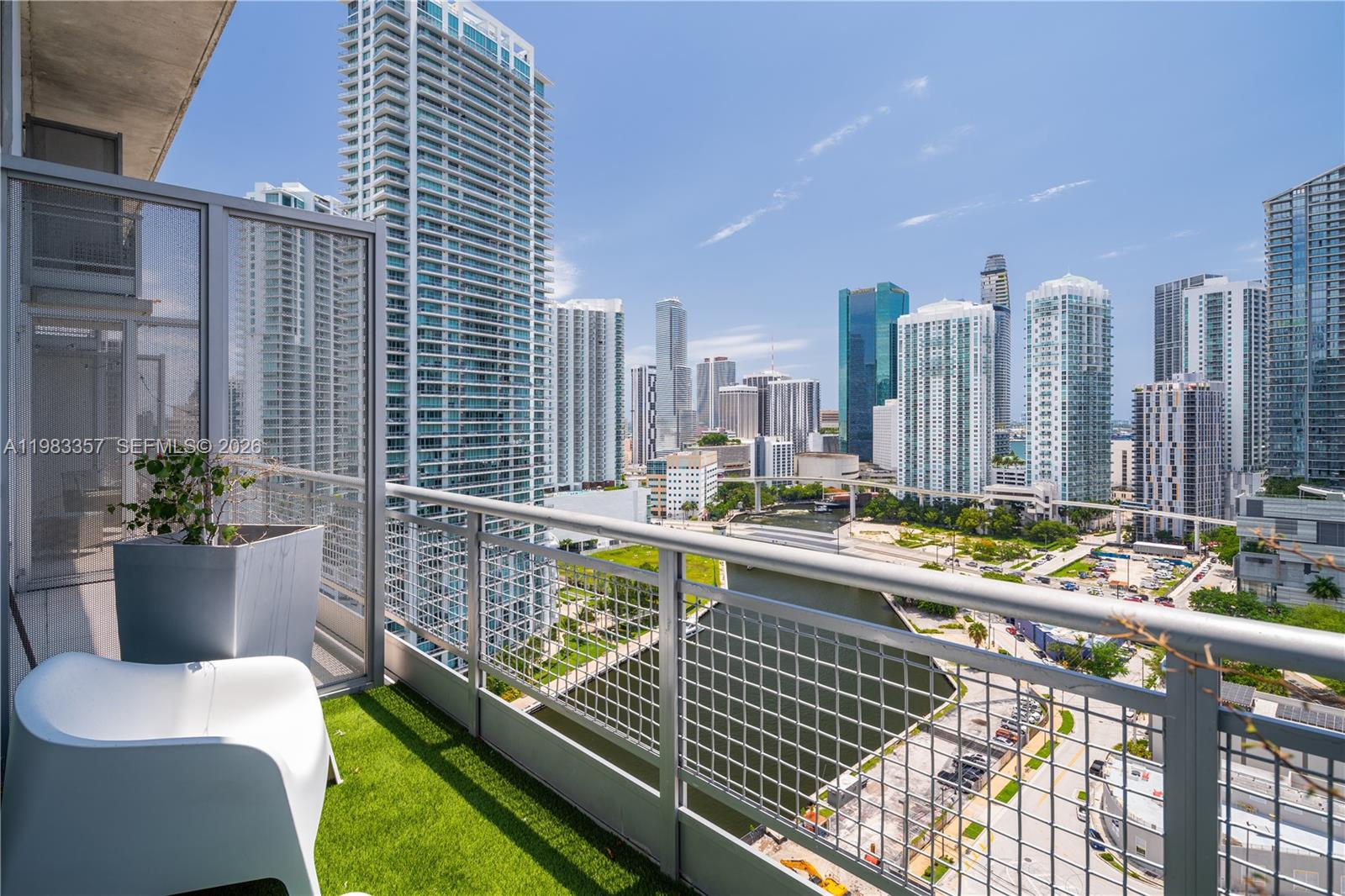 690 SW 1st Ct #2312, Miami FL 33130