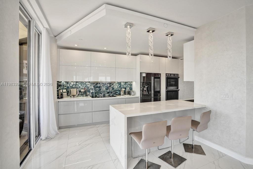 2800 Island Blvd #3005, Aventura FL 33160
