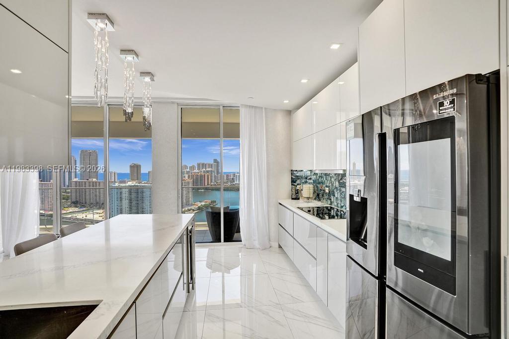 2800 Island Blvd #3005, Aventura FL 33160