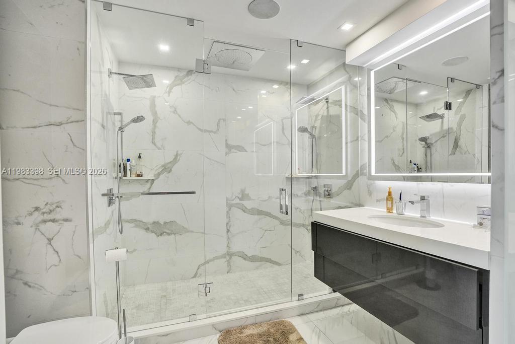 2800 Island Blvd #3005, Aventura FL 33160