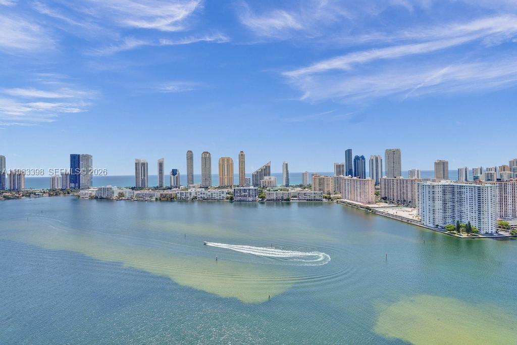 2800 Island Blvd #3005, Aventura FL 33160