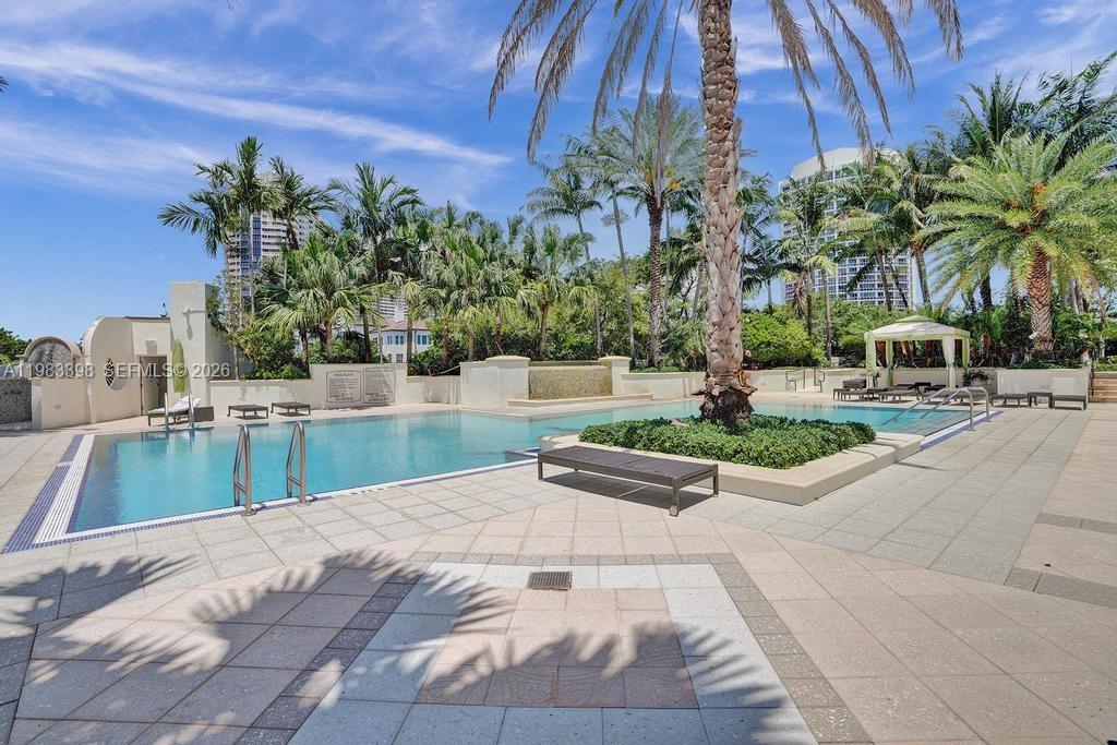 2800 Island Blvd #3005, Aventura FL 33160