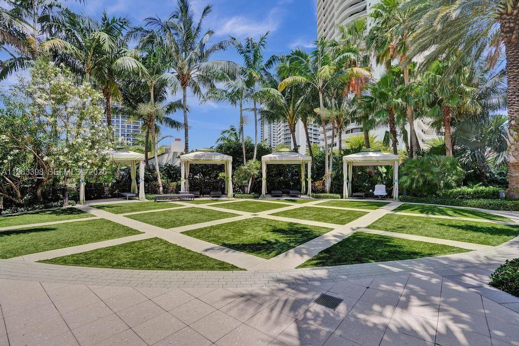 2800 Island Blvd #3005, Aventura FL 33160