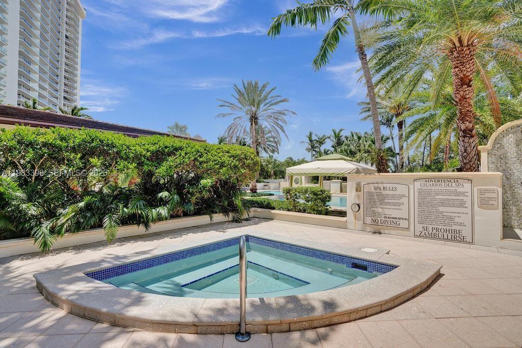 2800 Island Blvd #3005, Aventura FL 33160