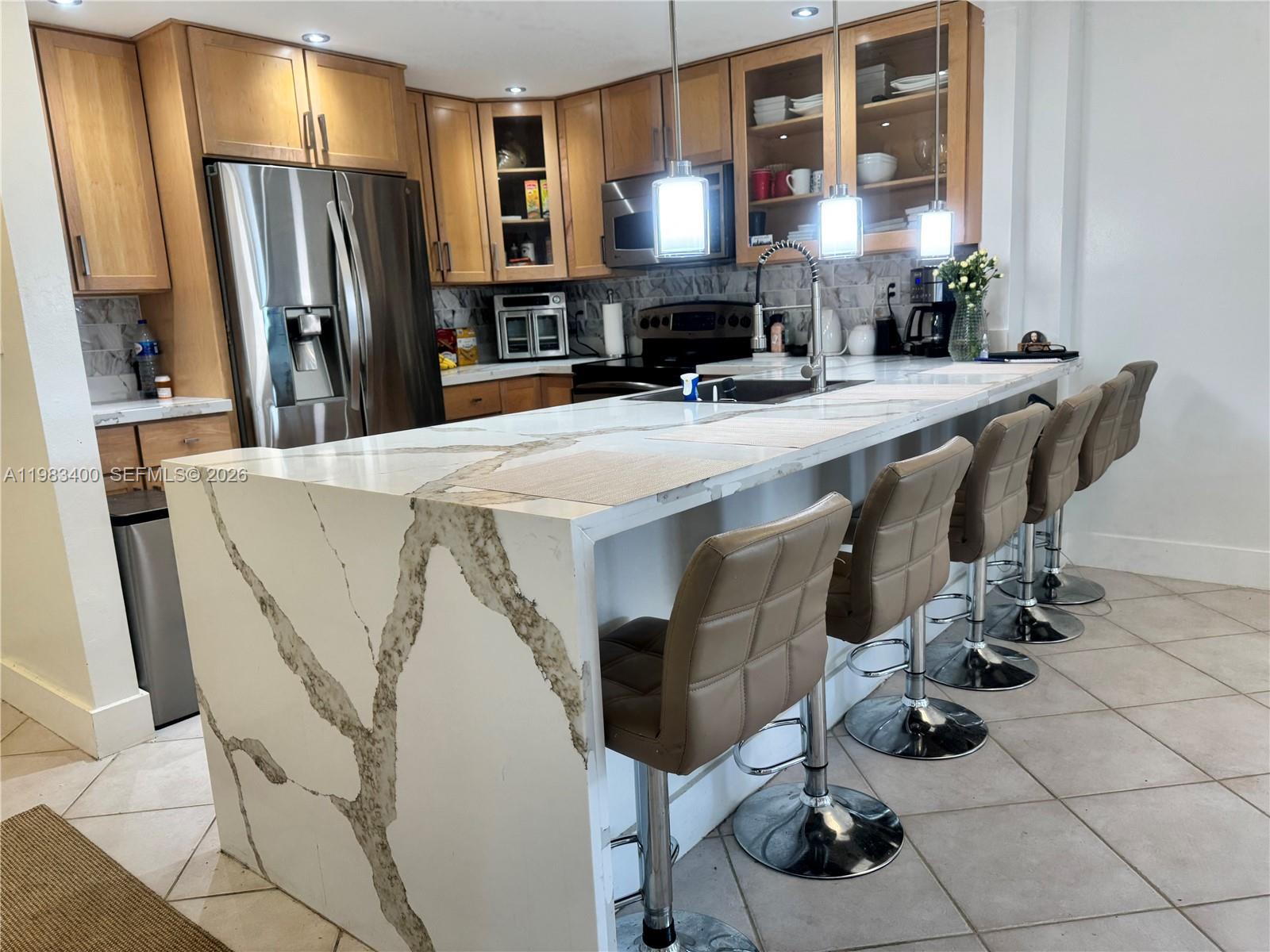 3600 NE 170 St. #Apt.D.406, North Miami Beach FL 33160