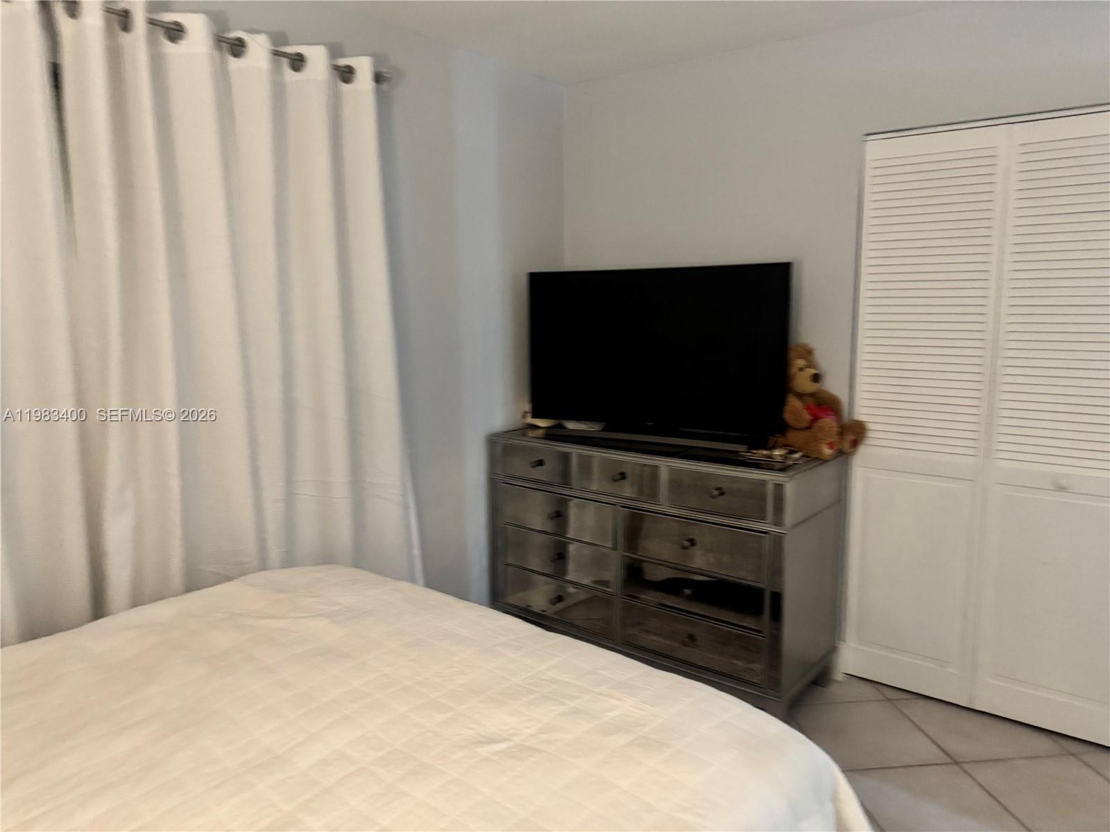 3600 NE 170 St. #Apt.D.406, North Miami Beach FL 33160