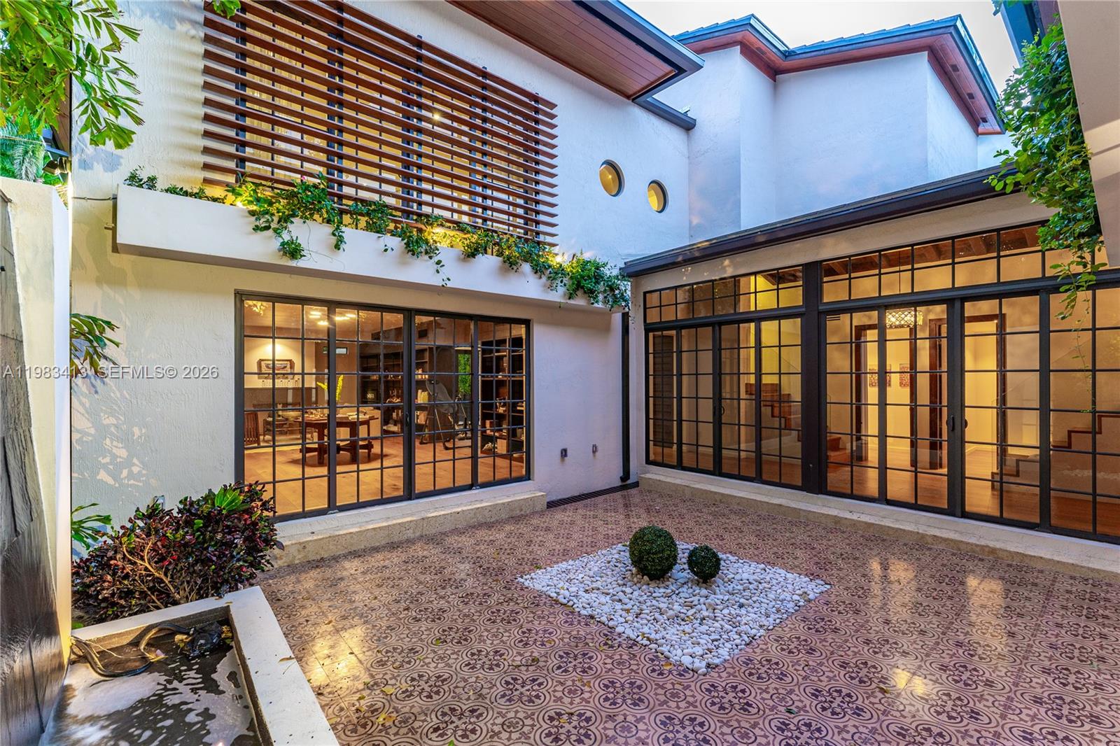 1277 N Venetian Way, Miami FL 33139