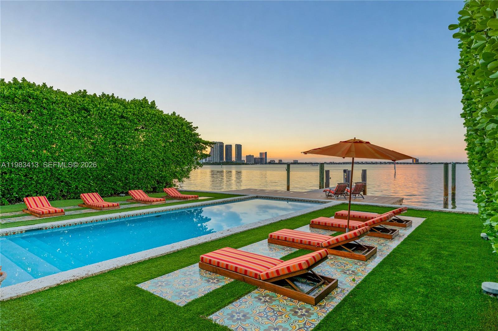 1277 N Venetian Way, Miami FL 33139