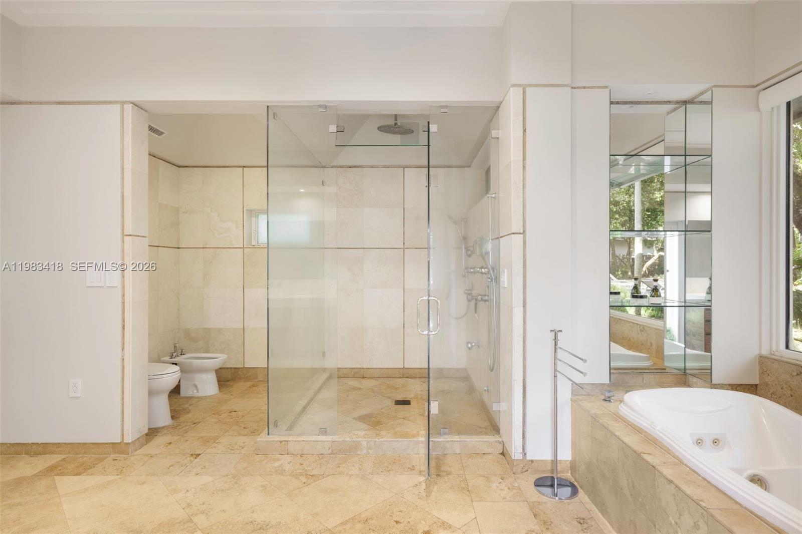 9000 Arvida Dr, Coral Gables FL 33156