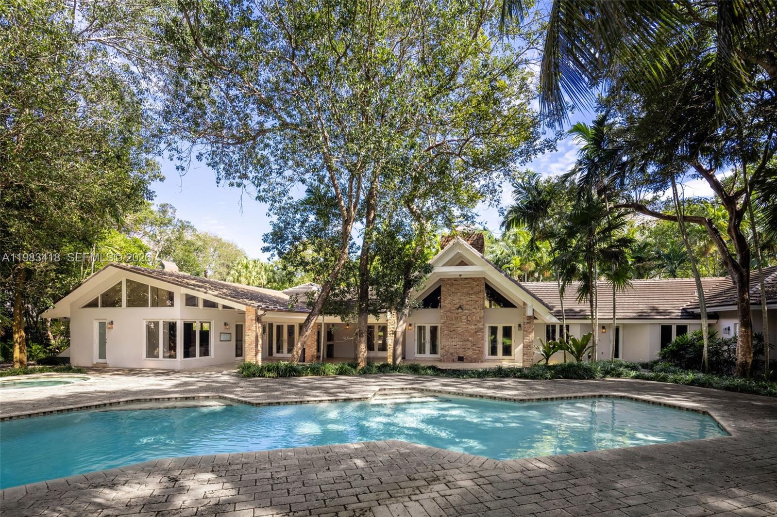 9000 Arvida Dr, Coral Gables FL 33156