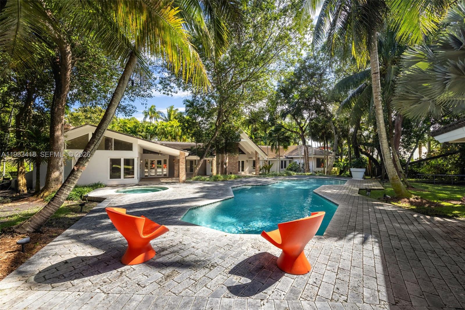 9000 Arvida Dr, Coral Gables FL 33156