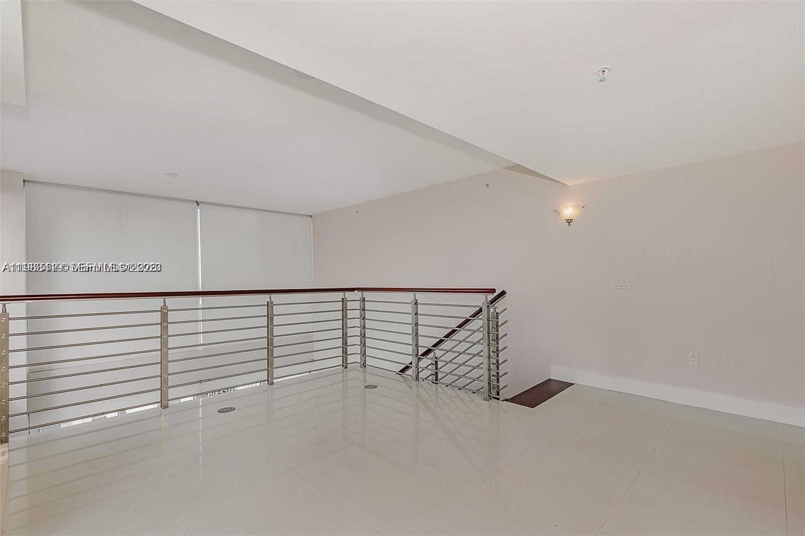 41 SE 5th St #2417, Miami FL 33131