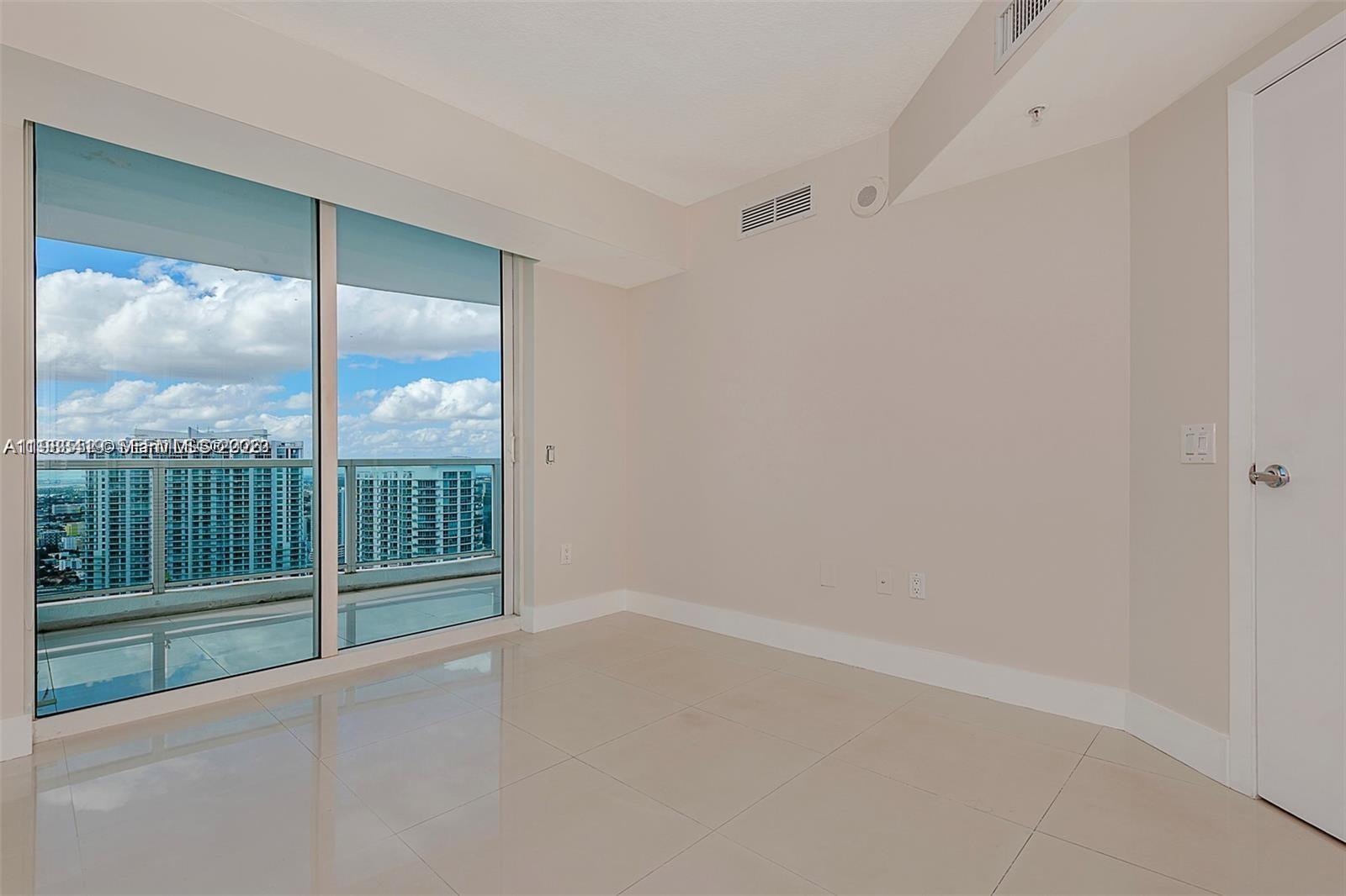 41 SE 5th St #2417, Miami FL 33131