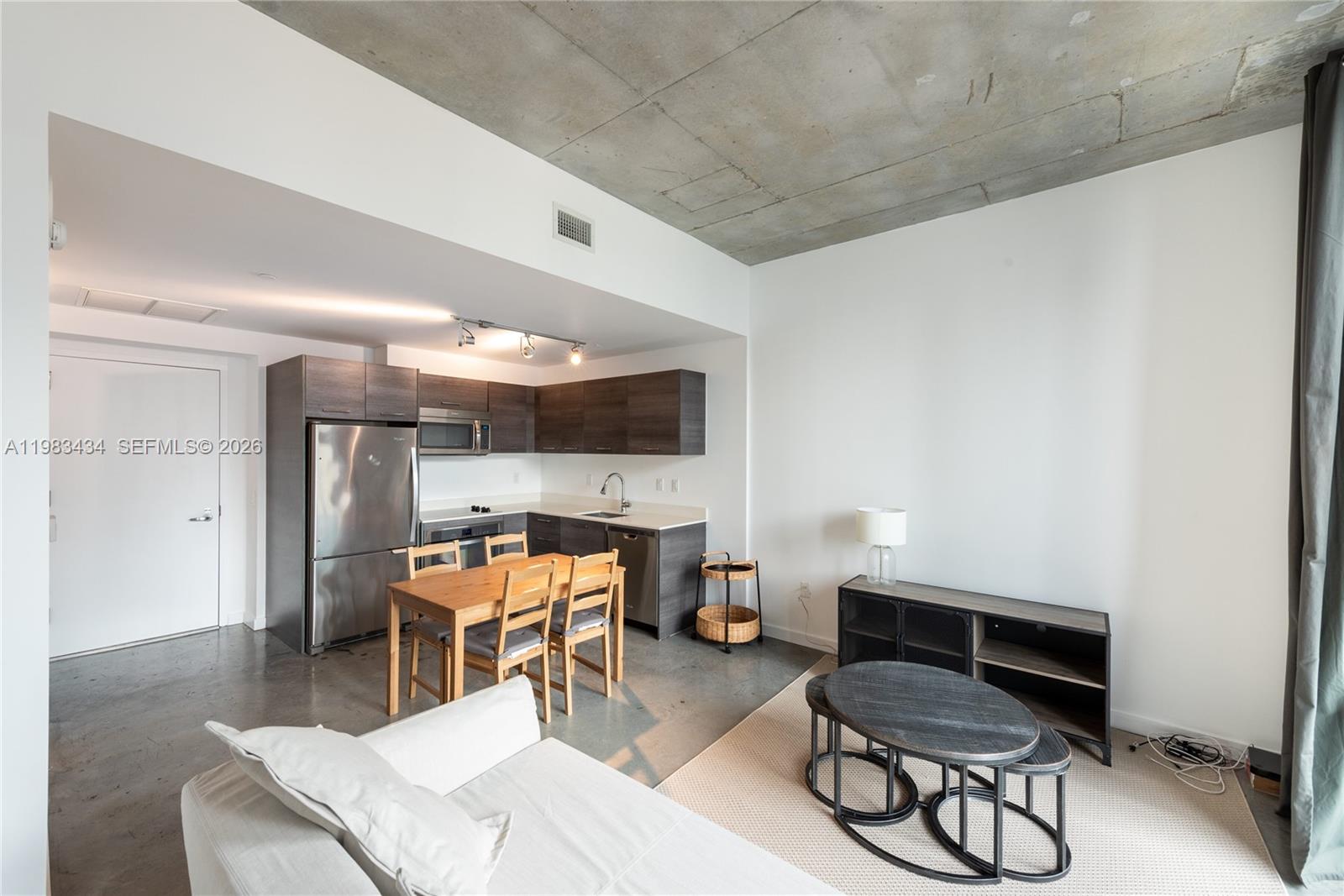 151 SE 1st St #1709, Miami FL 33131