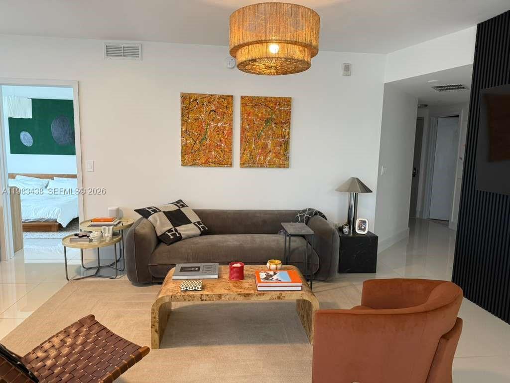 488 NE 18th St #3300, Miami FL 33132