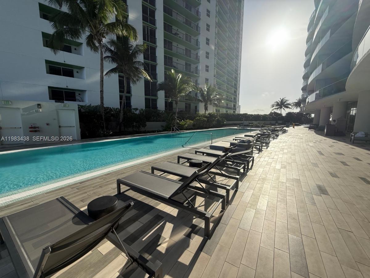 488 NE 18th St #3300, Miami FL 33132