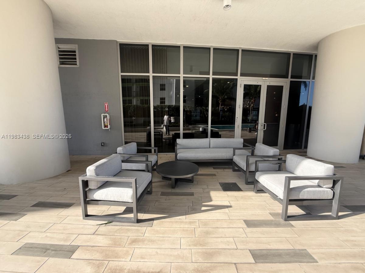 488 NE 18th St #3300, Miami FL 33132