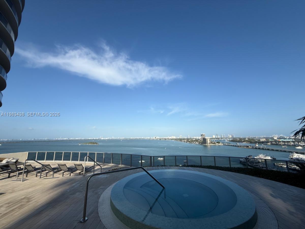 488 NE 18th St #3300, Miami FL 33132