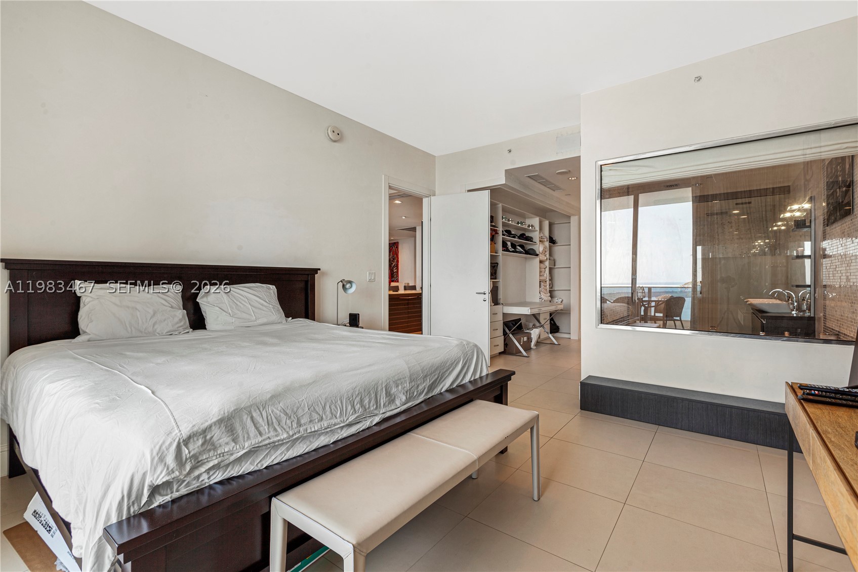 200 Biscayne Boulevard Way #4907, Miami FL 33131
