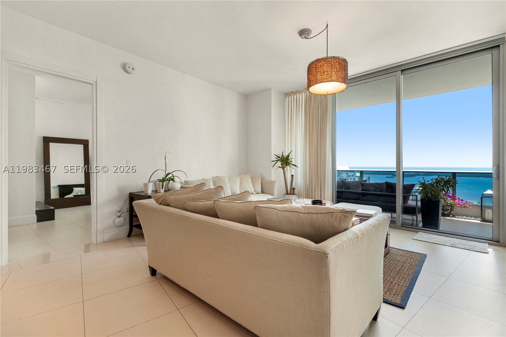 200 Biscayne Boulevard Way #4907, Miami FL 33131
