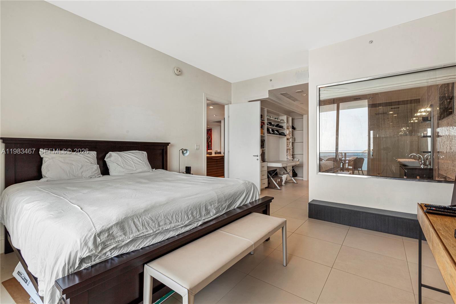 200 Biscayne Boulevard Way #4907, Miami FL 33131