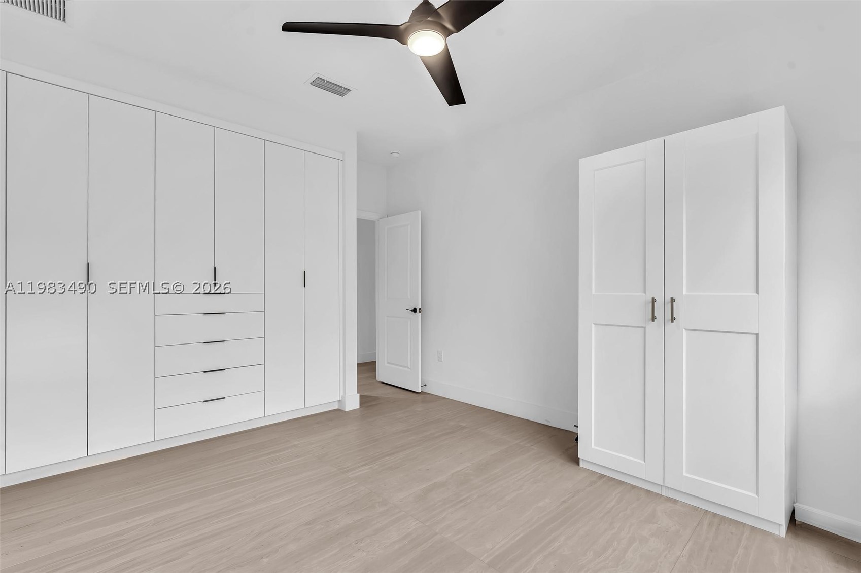 3187 SW 23rd St, Miami FL 33145