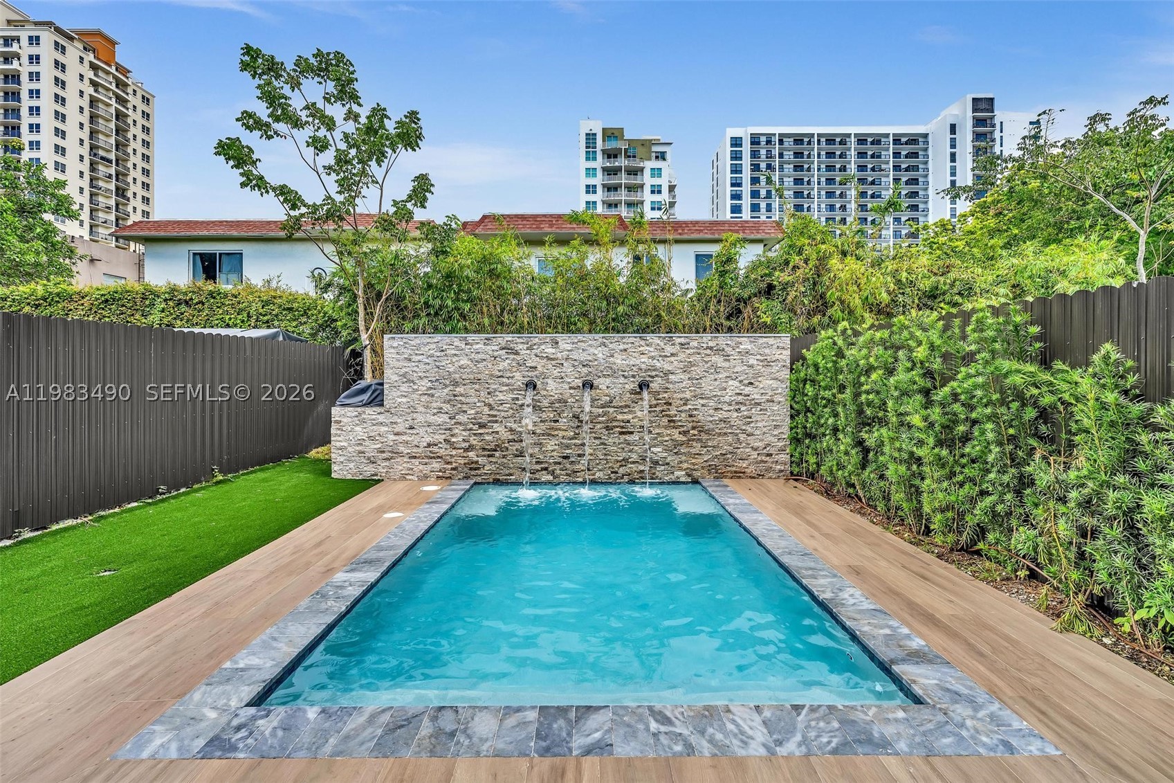 3187 SW 23rd St, Miami FL 33145
