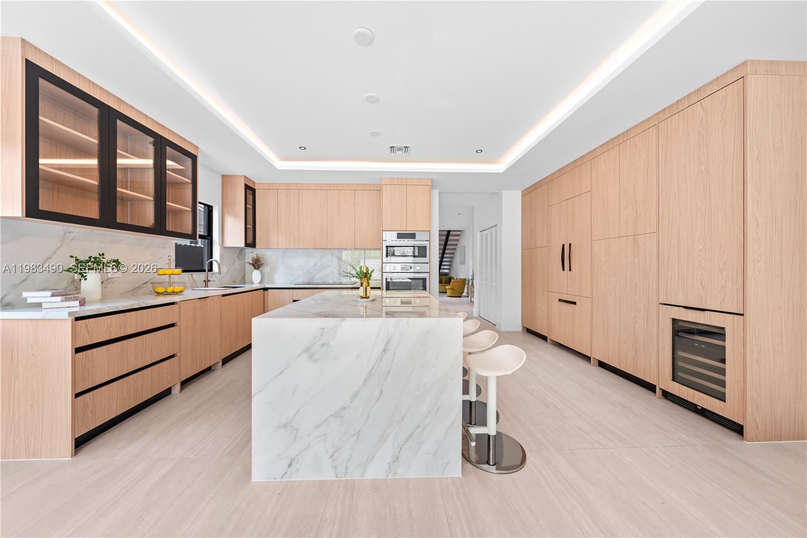 3187 SW 23rd St, Miami FL 33145
