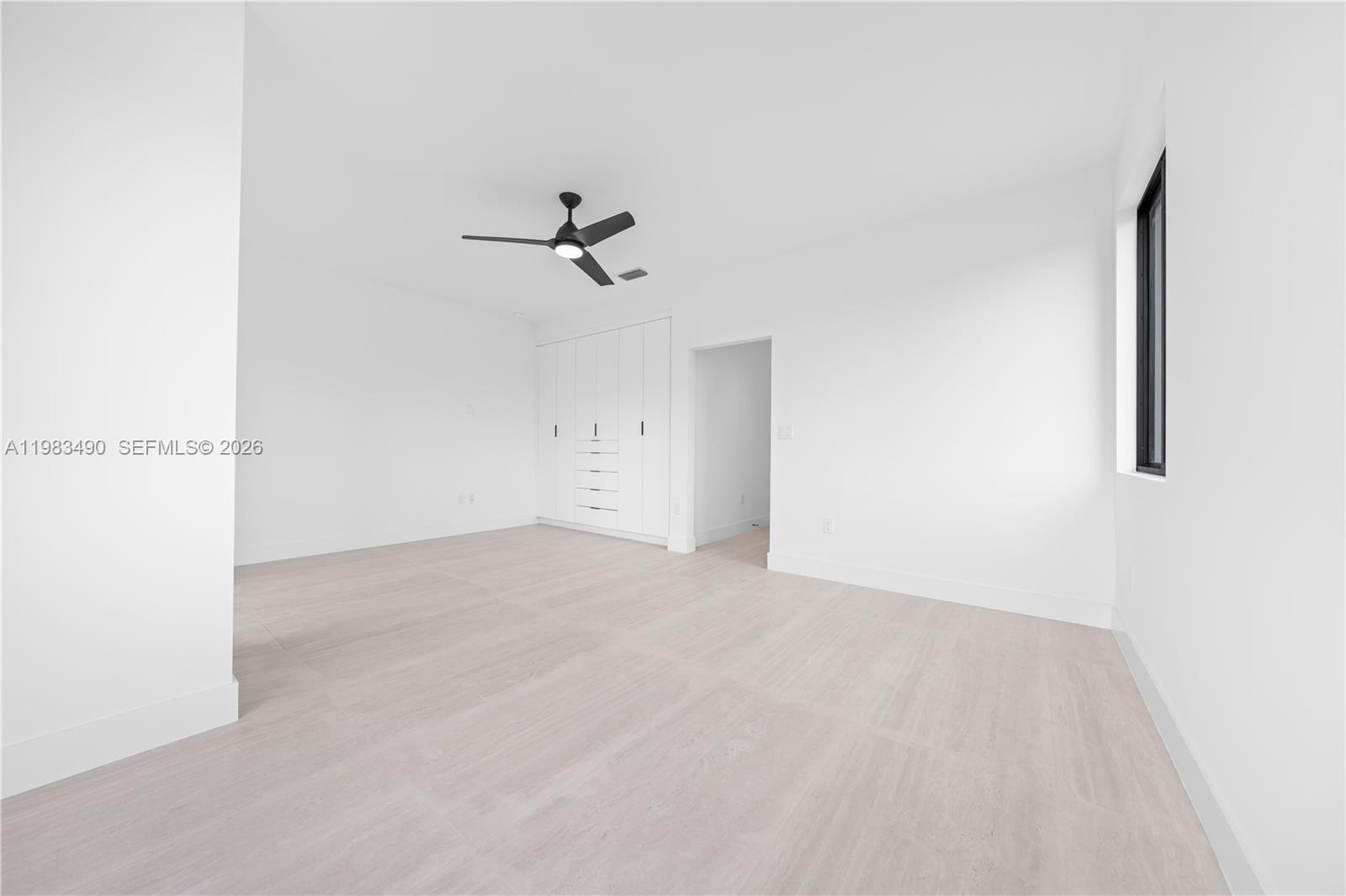 3187 SW 23rd St, Miami FL 33145