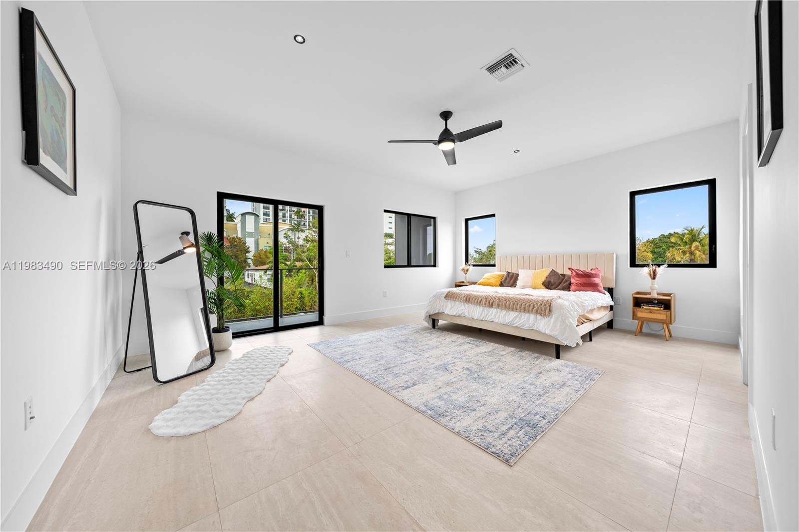 3187 SW 23rd St, Miami FL 33145