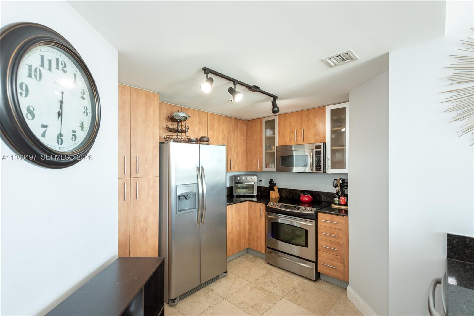 7910 Harbor Island Dr #502, North Bay Village FL 33141