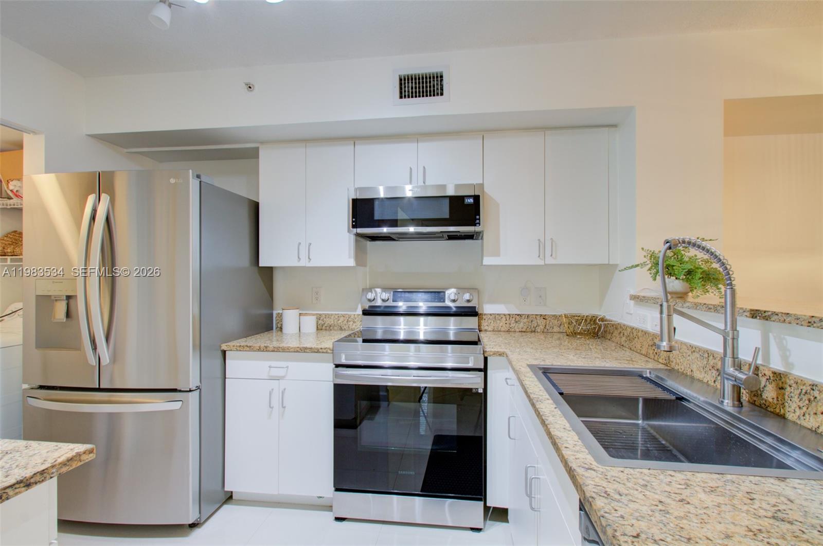 4824 N State Road 7 #9105, Coconut Creek FL 33073
