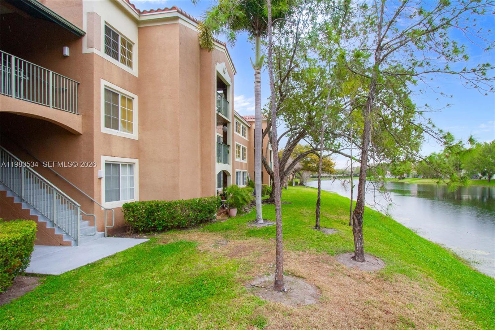 4824 N State Road 7 #9105, Coconut Creek FL 33073