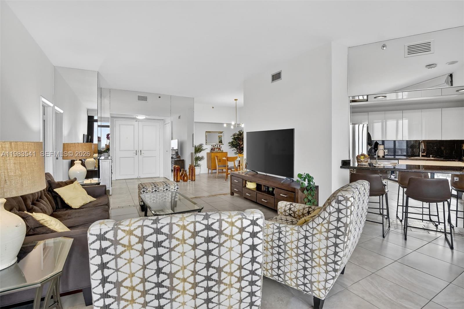 20281 E Country Club Dr #TS 5, Aventura FL 33180
