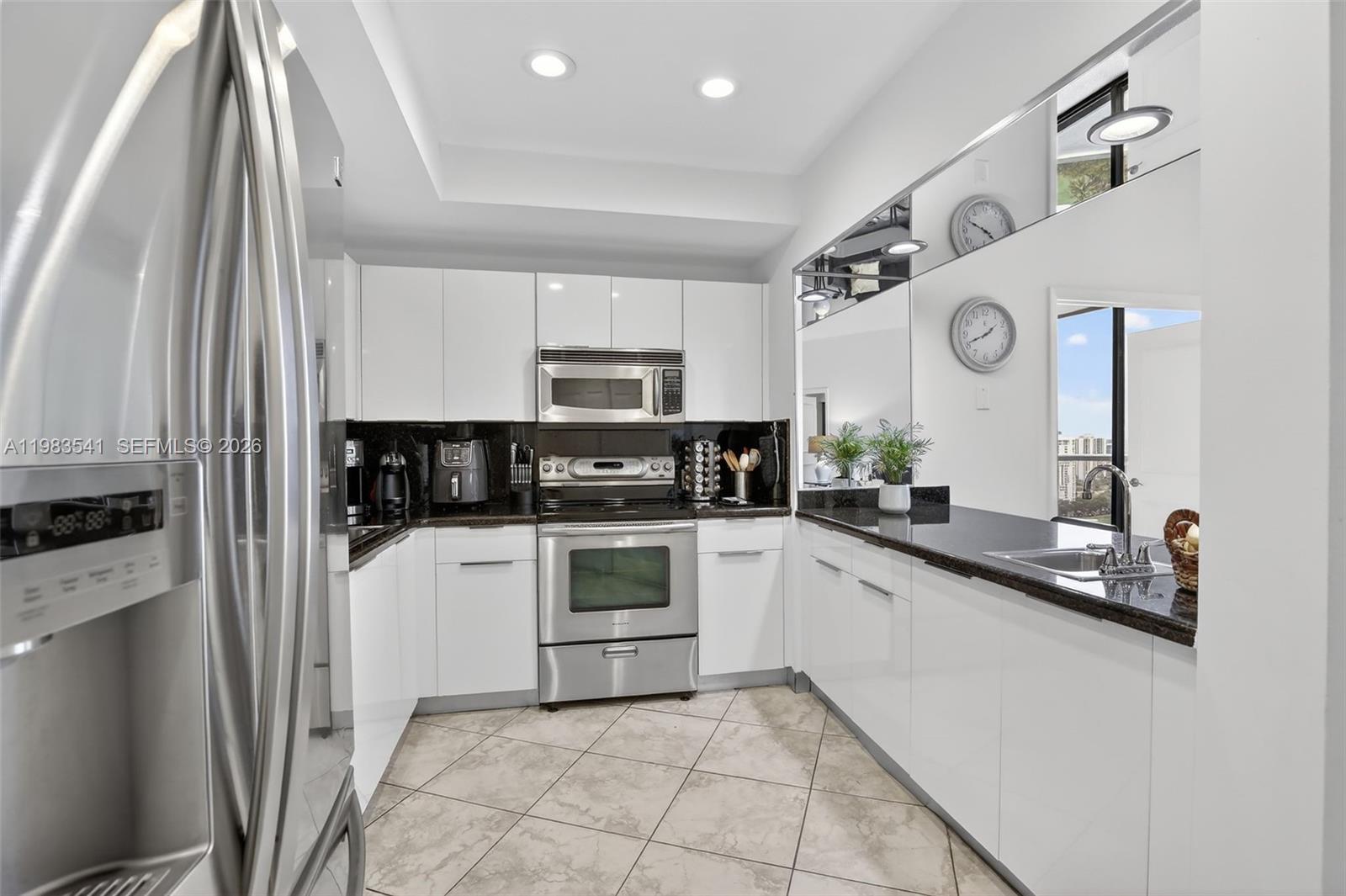 20281 E Country Club Dr #TS 5, Aventura FL 33180