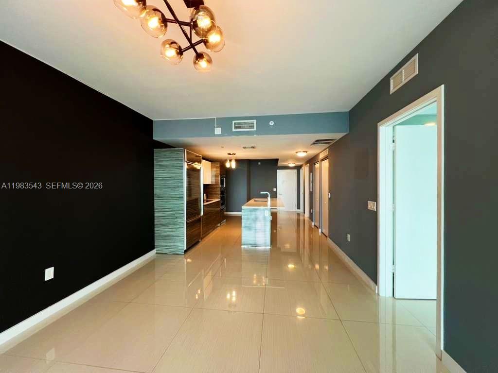 460 NE 28th St #1407, Miami FL 33137