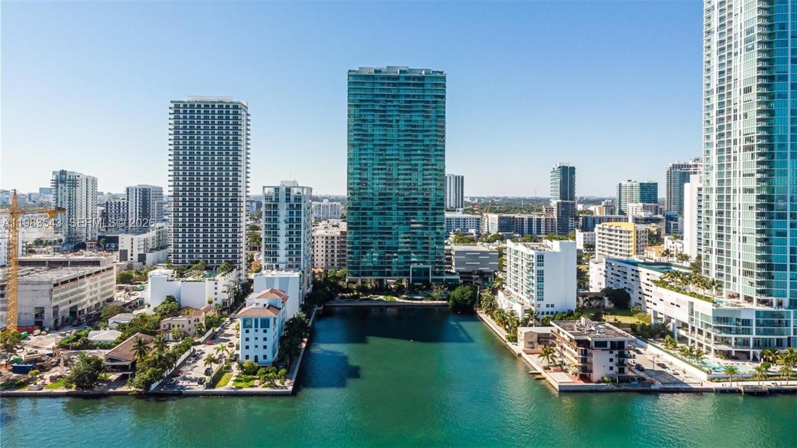 460 NE 28th St #1407, Miami FL 33137