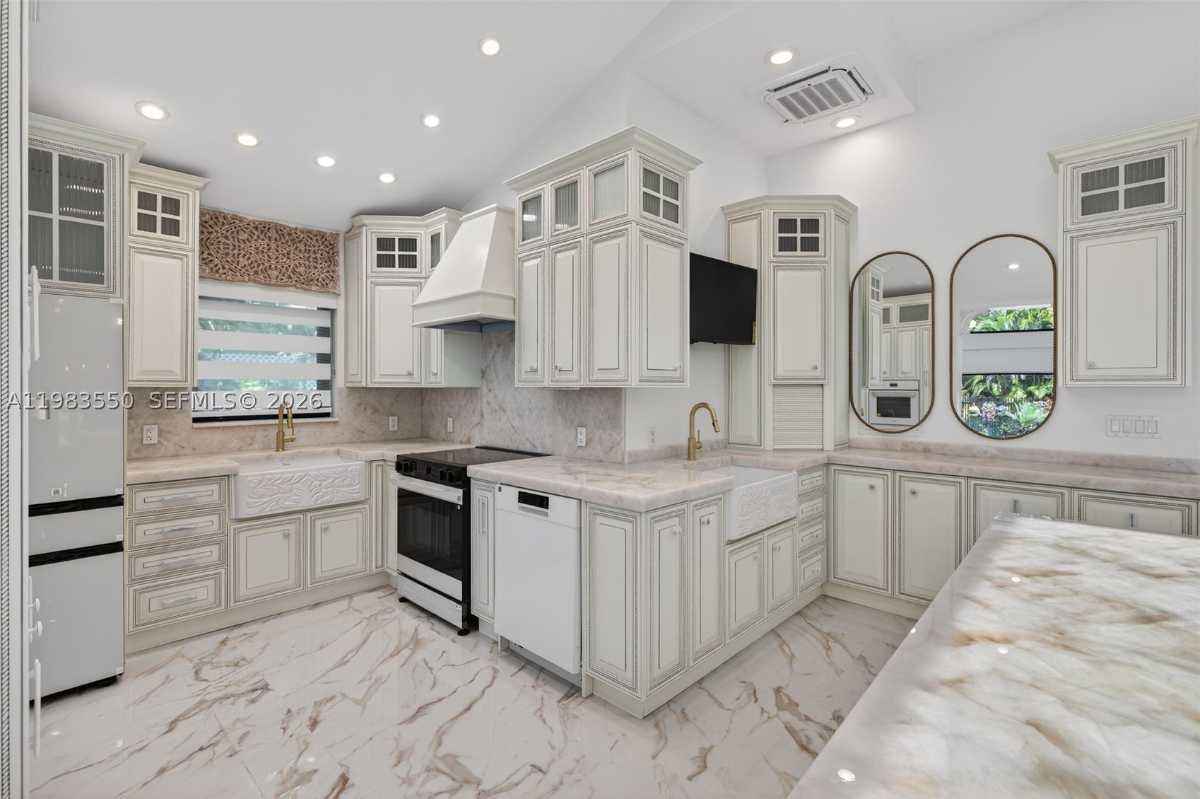 941 NE 119th St, Biscayne Park FL 33161