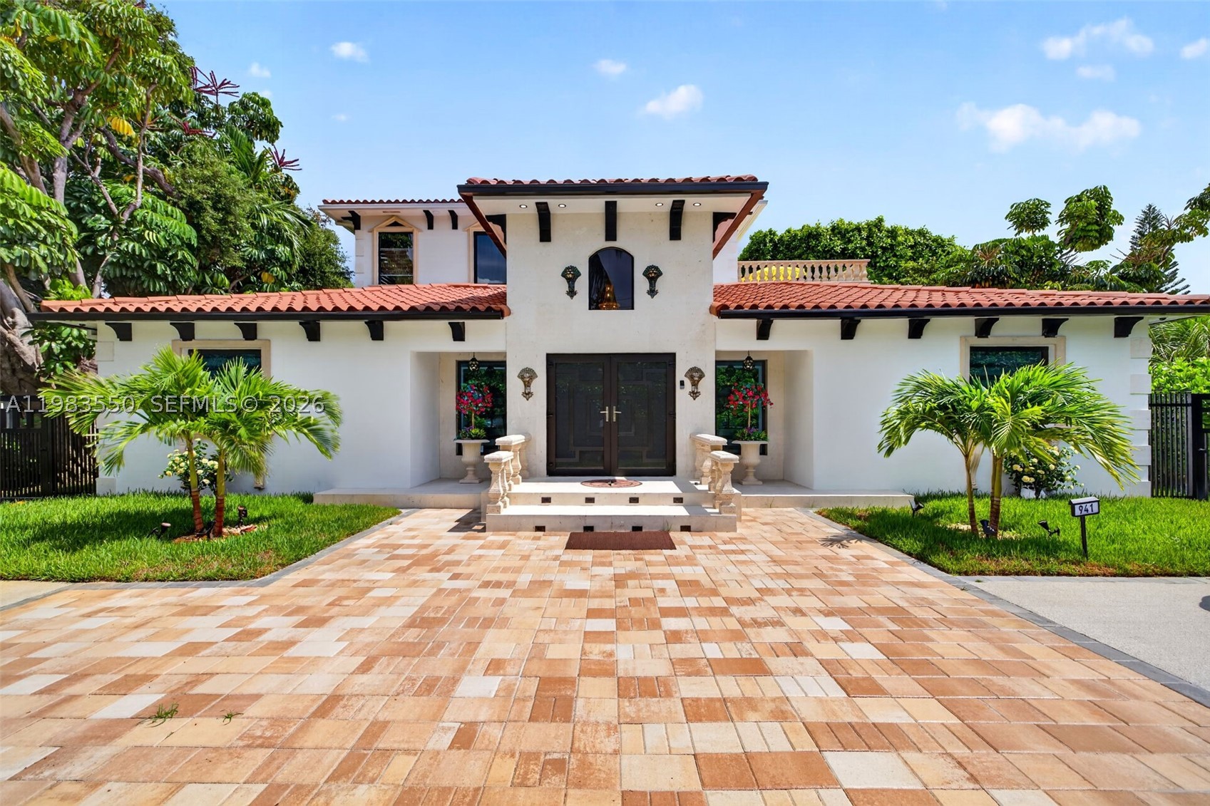 941 NE 119th St, Biscayne Park FL 33161
