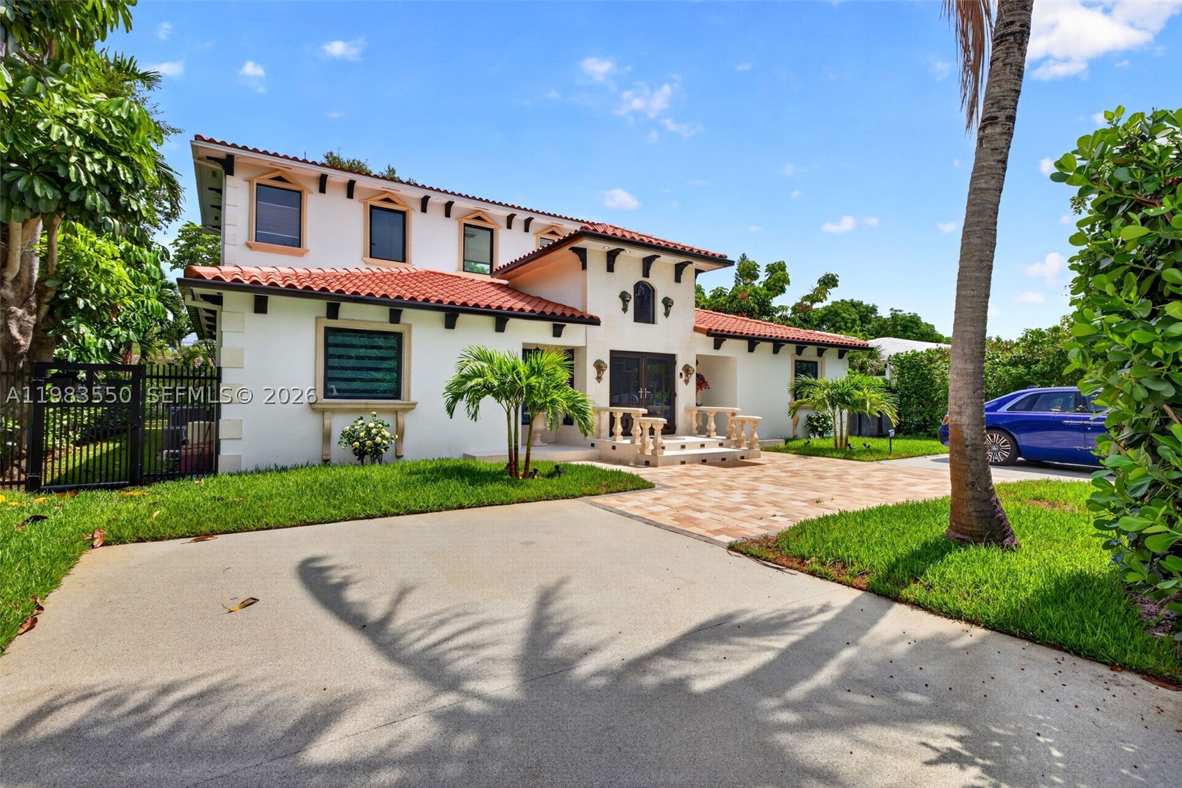 941 NE 119th St, Biscayne Park FL 33161